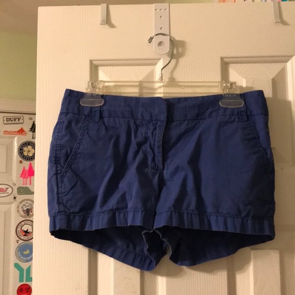 J.Crew 3 in chino shorts - Picture 2 of 3